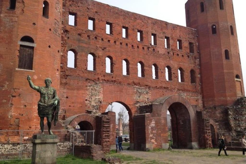 Apartamento La Casa Di Silvio Ai Giardini Reali Turín Exterior foto